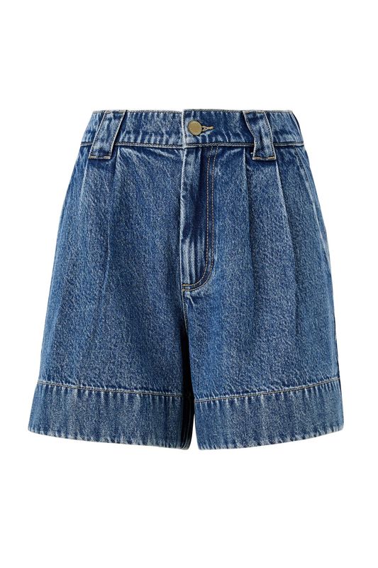 Billie Pleat Front Short
