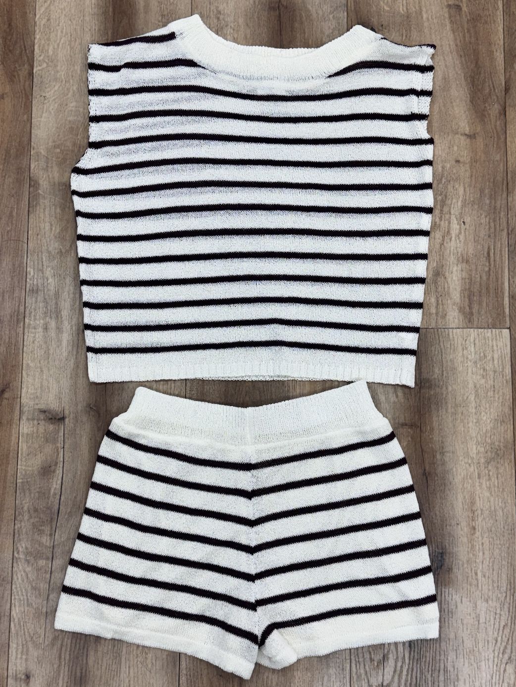 White/Plum Stripe Off Shoulder Knit Set, Size: X Small