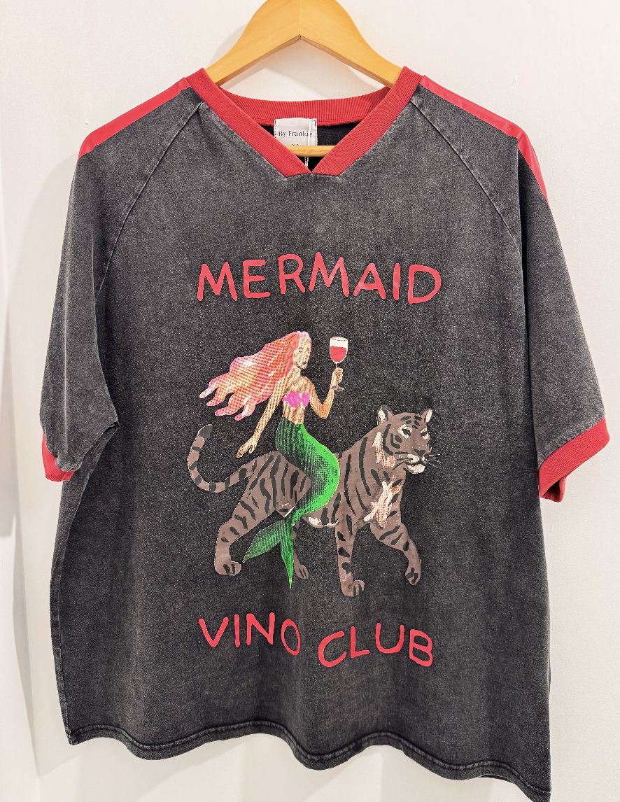 Black Acid Wash Mermaid Vino Club T-Shirt, Size: X Large