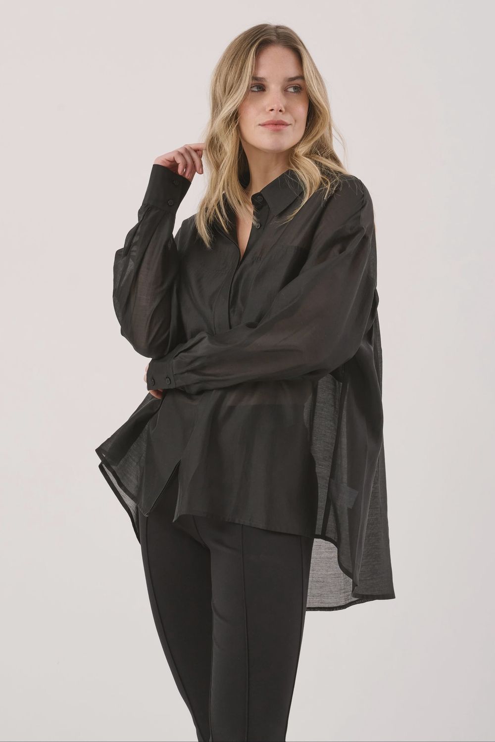 Val Oversized Shirt - Black, Size: 10