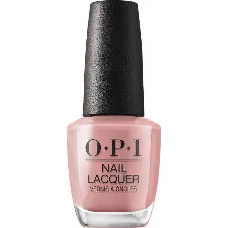 OPI nagellak Barefoot in Barcelona, nude met een glanzende afwerking voor een natuurlijke en verfijnde uitstraling.
