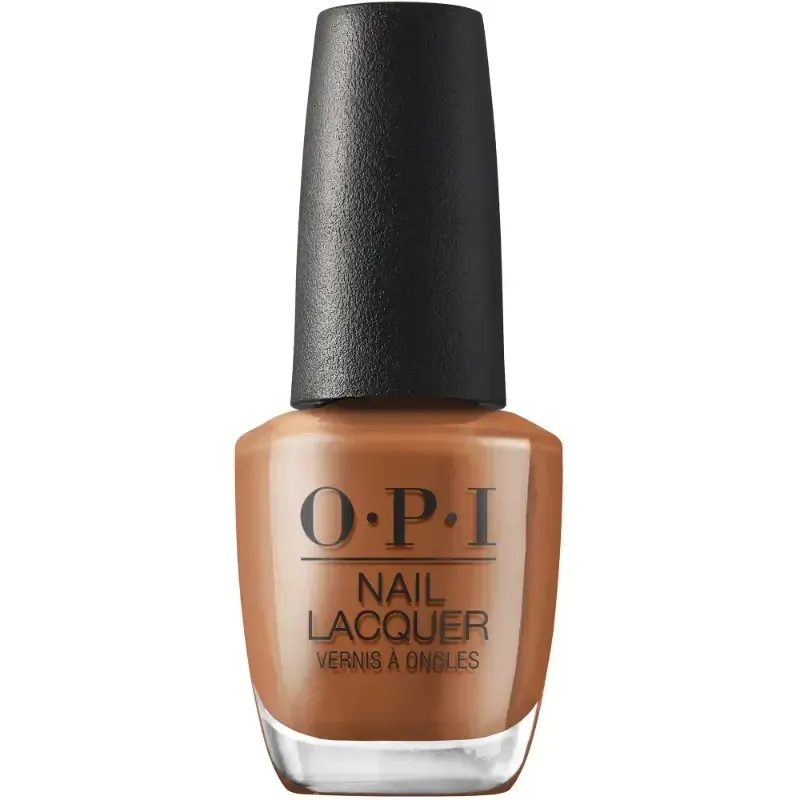 OPI nagellak Material Gowrl – Bruine tint, glans afwerking. Stijlvolle en veelzijdige manicure look.
