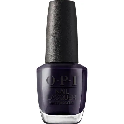 OPI Nail Polish Suzi & the Arctic Fox 15ml – dark purple glossy finish, long-lasting, for professional manicures.