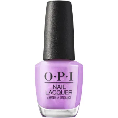 Paars, metallic, OPI nagellak “Bikini Boardroom” – opvallende paarse tint met een glanzende metallic finish.