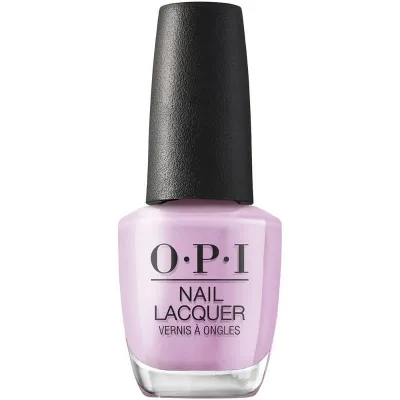 Vernis à ongles OPI Achievement Unlocked, violet avec une finition brillante pour un look puissant et prestigieux.