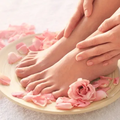 Pedicure categoriefoto met huidverzorgingsproducten voor voeten en nagels