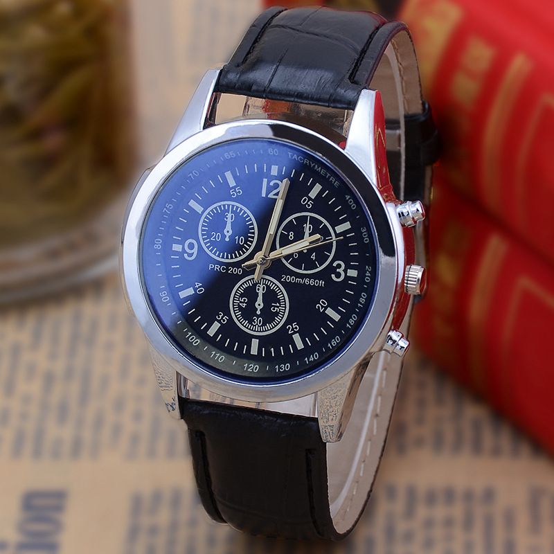 Montres pour hommes avec ceinture à trois yeux en verre clair bleu montres de mode cadeau pour hommes