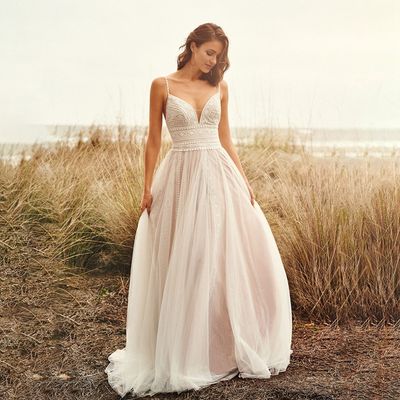 New Wedding Dress  Lace Suspender Wedding Dress Dress