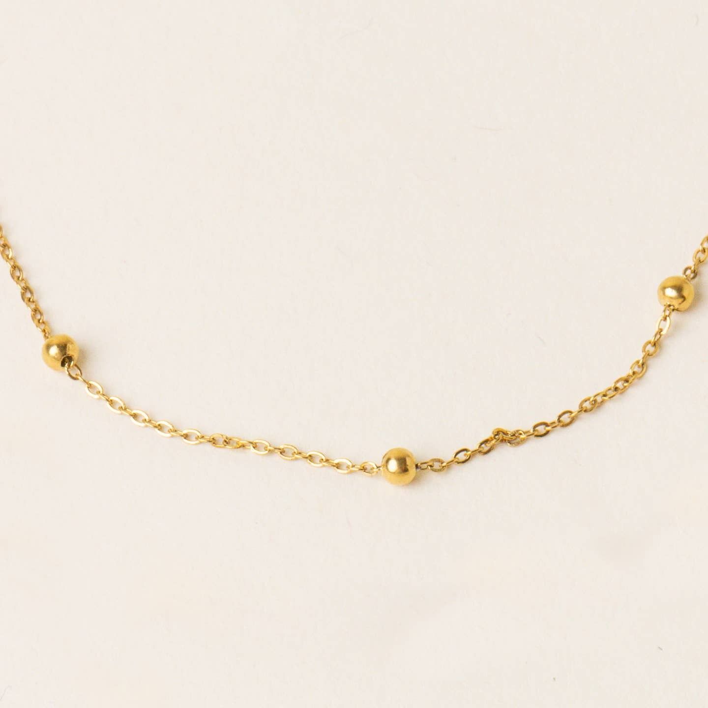 Darling chloe beaded gold chain