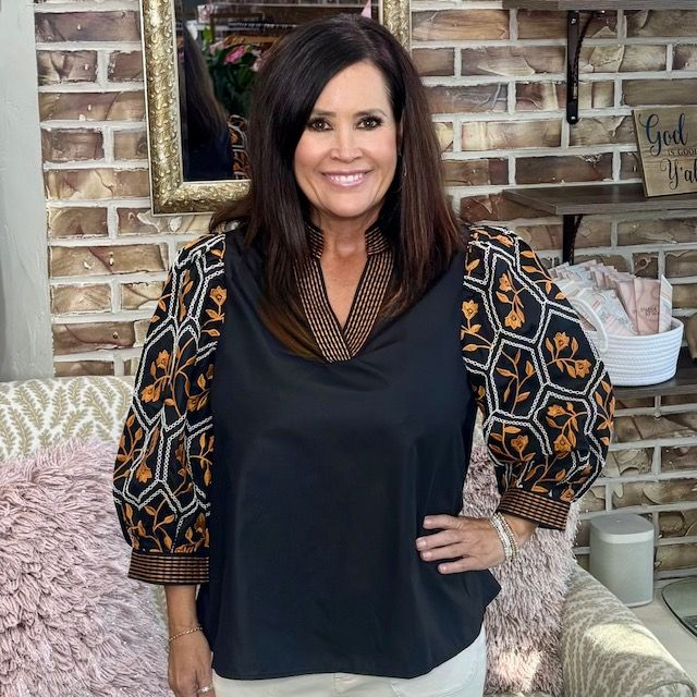 Entro orange black print top