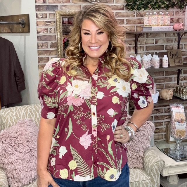 Entro Merlot floral top