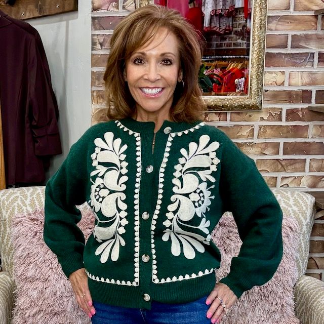 Entro cardigan in a pine green