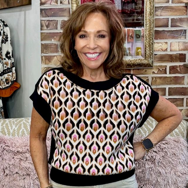 THML Sleeveless Patterned Geo Sweater