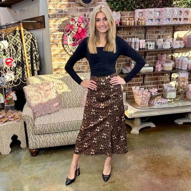 Pinch Leopard Skirt