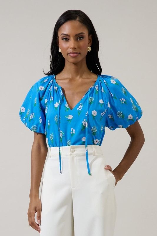 Sugar Lips Blue Floral Top