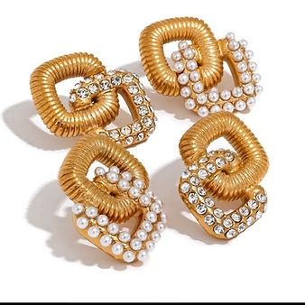 Chansutt Pearls Peyton Pearl Studs