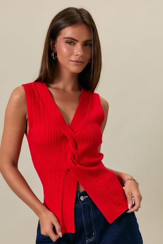 Le Lis Twist Sweater