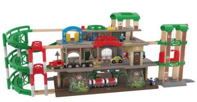 RAILWAY CRANE CONSTRUCTION