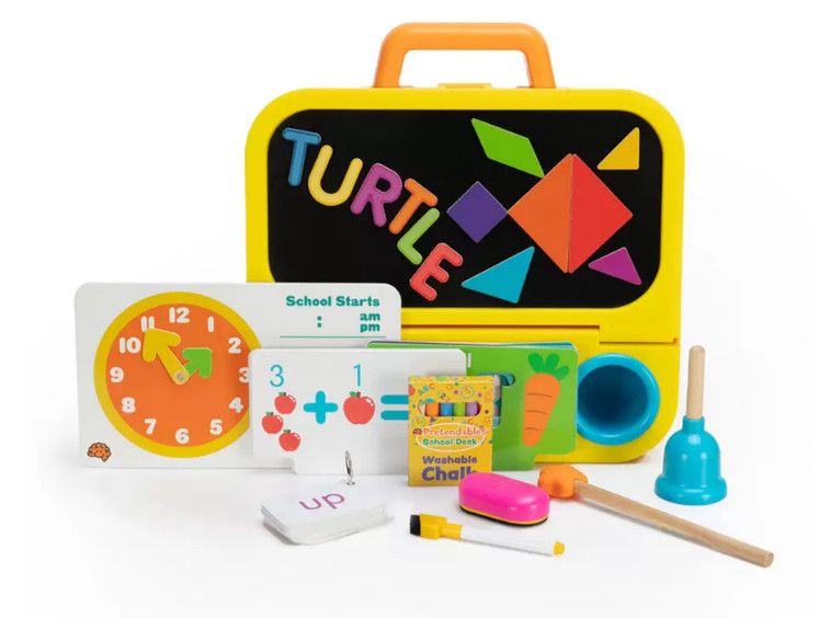 PRETENDABLES SCHOOL DESK