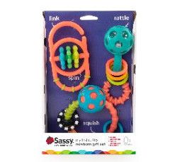 MY 1ST RATTLES NEWBORN SET