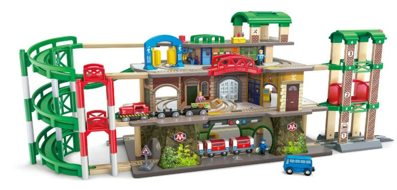 MULTI-LEVEL RAILWAY CITY SET