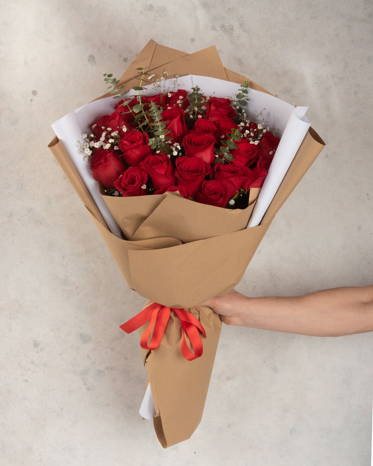 Classic bouquet of 24 long-stem red roses for romantic moments