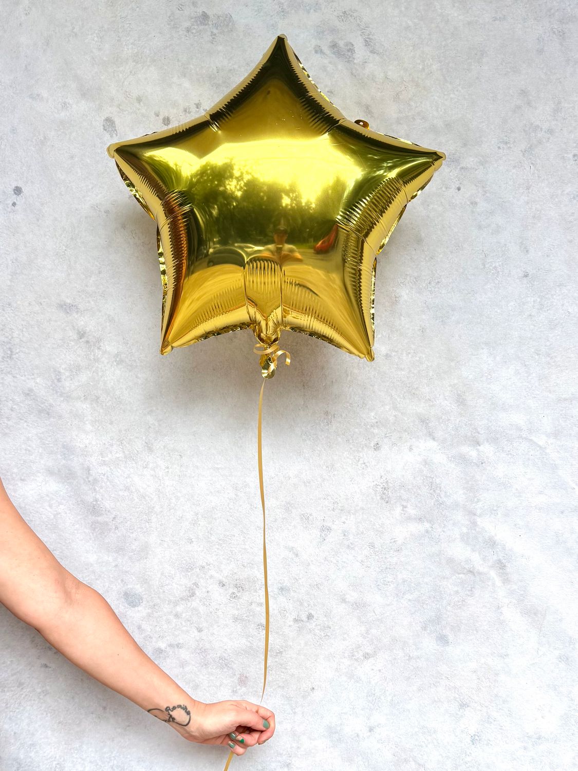 Metallic Star Balloon with Helium