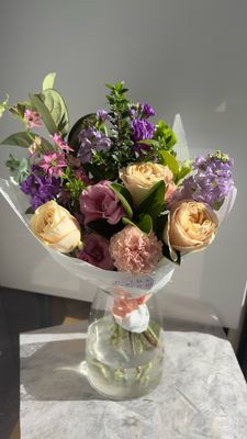 Grandiflora Roses Mix Bunch