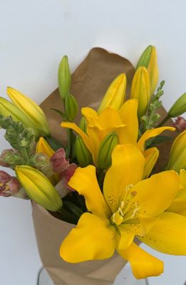 Yellow Semi Double Lily Bunch
