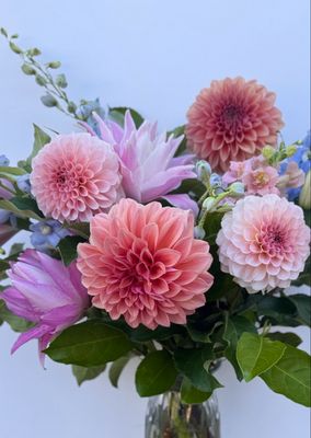 Dahlia Bouquet