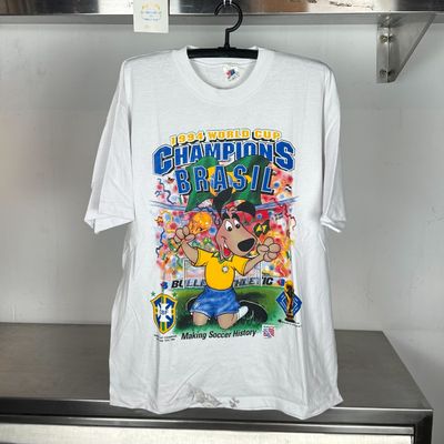 1994 Brazil World Cup Champions Soccer Bulletin Athletic single stitch XL T-shirt