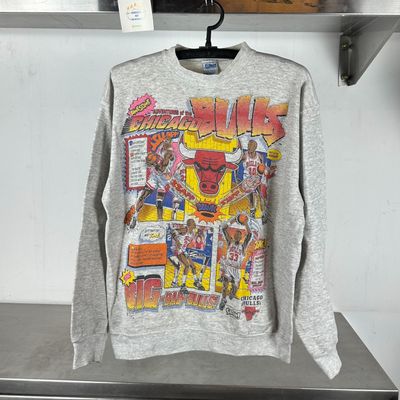90s Chicago Bulls Salem Basketball Comics NBA Sweatshirt