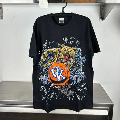 1993 Kentucky Wildcats Basketball Shattered Backboard NCAA T-shirt