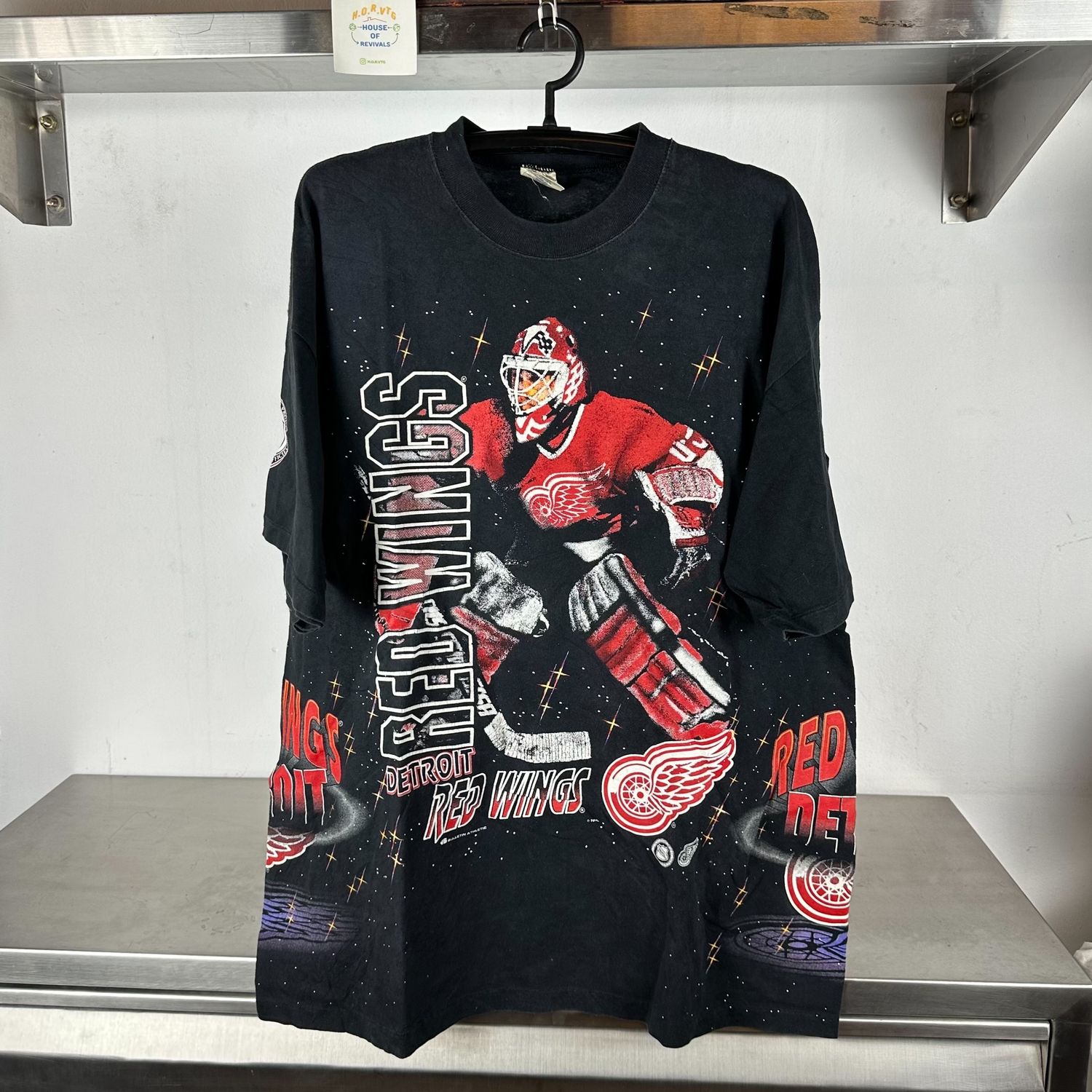 ​Vintage 90s Detroit Red Wings Bulletin Athletic AOP NHL single stitch T-shirt
