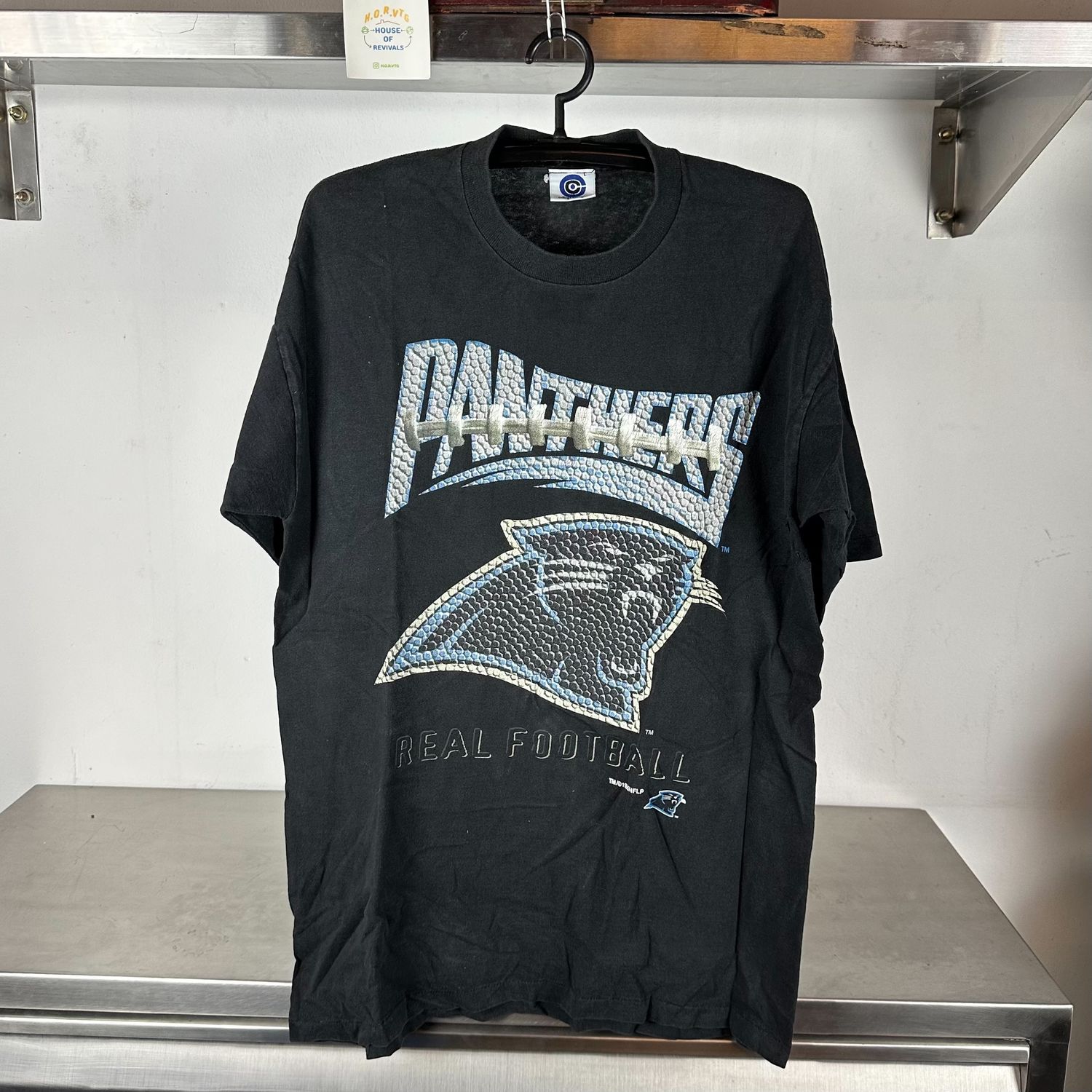 ​Vintage 1995 Carolina Panthers Real Football NFL XL single stitch T-shirt