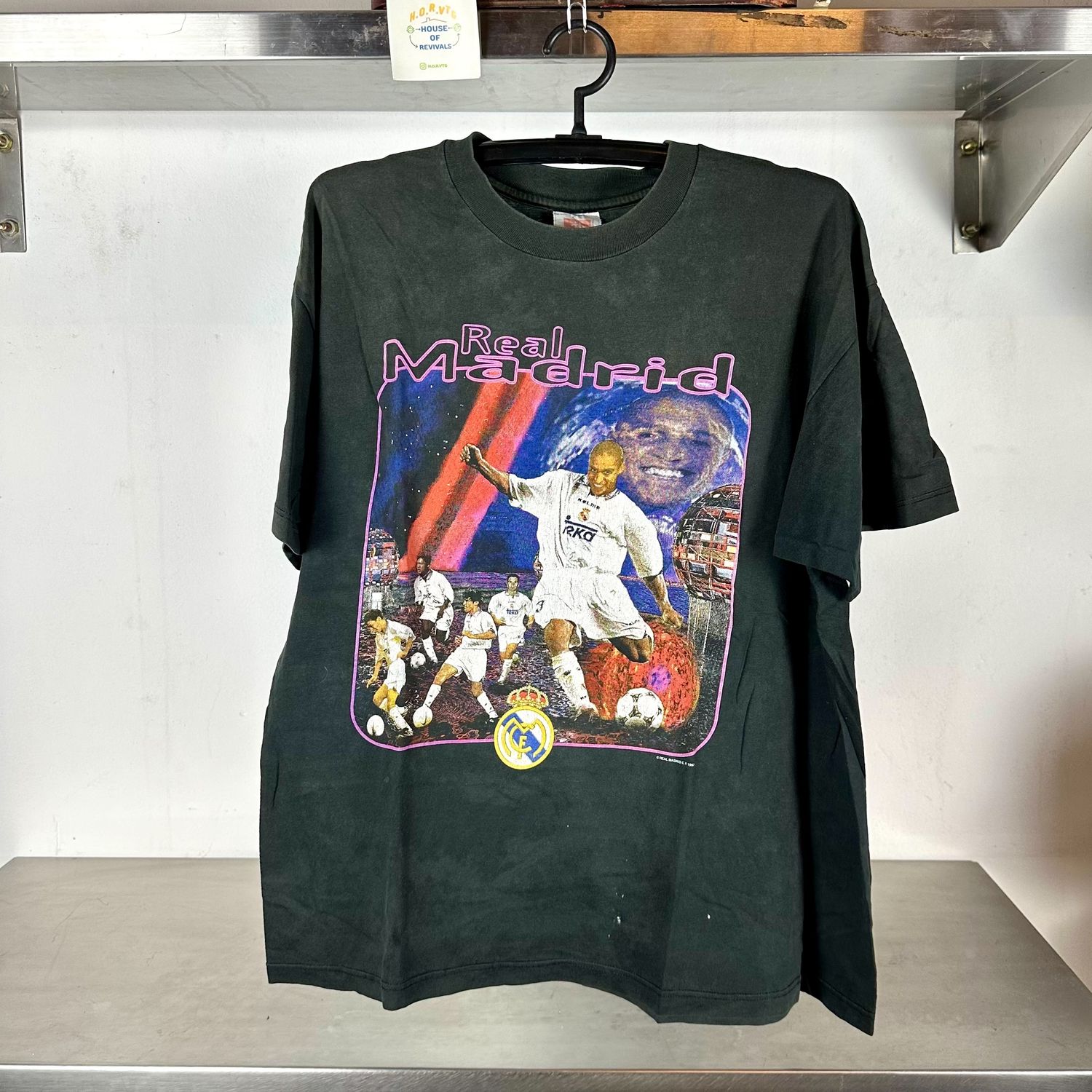 ​Vintage 1997 Real Madrid Futbol Roberto Carlos Soccer XL T-shirt