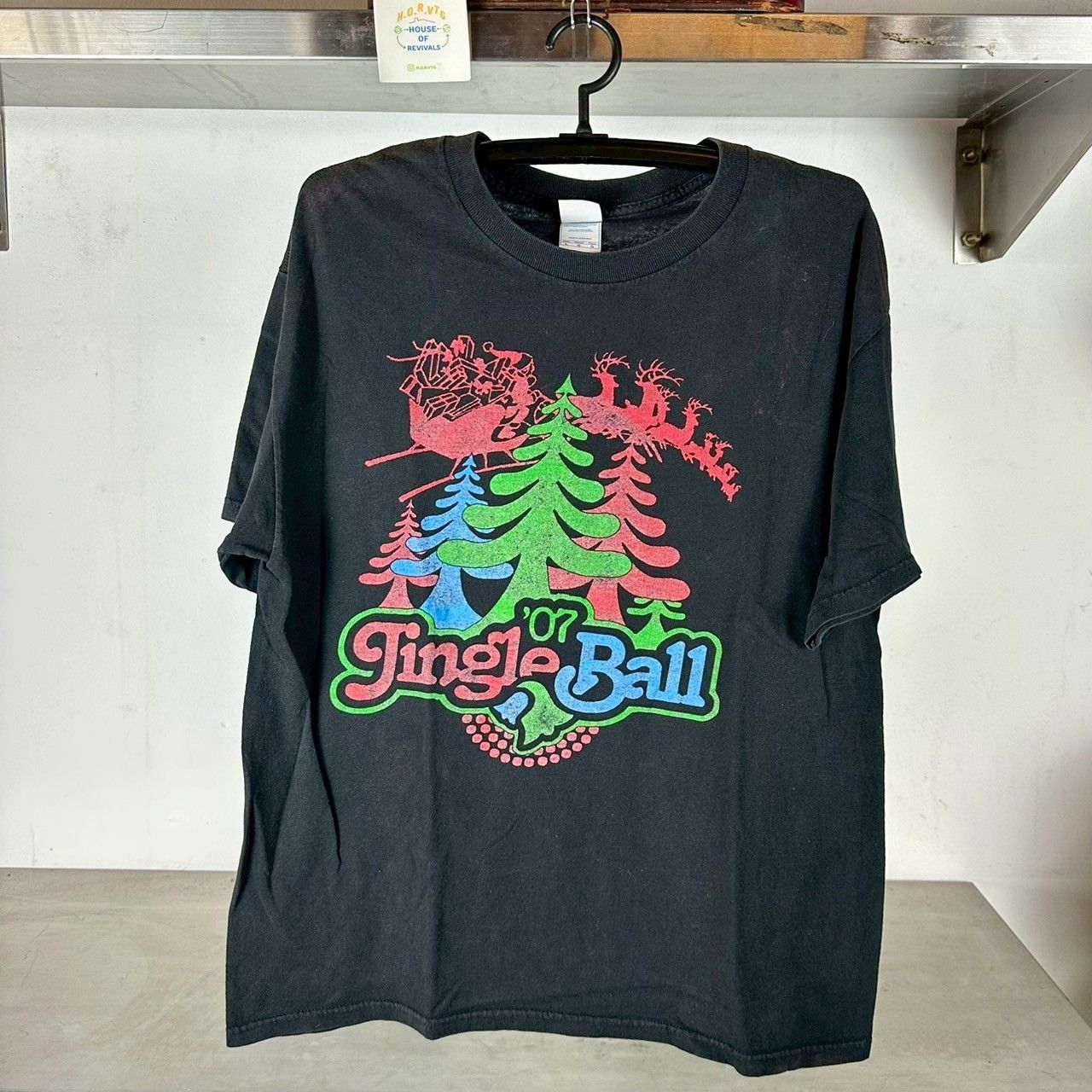 ​Vintage 2007 Jingle Ball Festival Avril Lavigne Timbaland Fall Out Boy Good Charlotte Promo T-shirt
