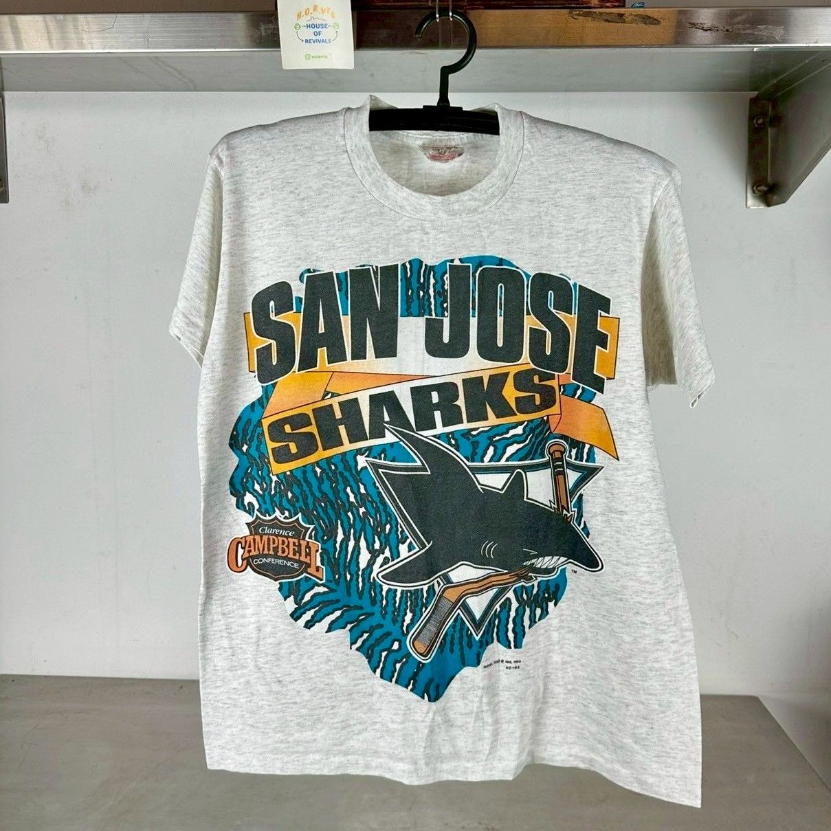 ​Vintage 1993 San Jose Sharks Hockey Graphic NHL Large Single Stitch T-shirt