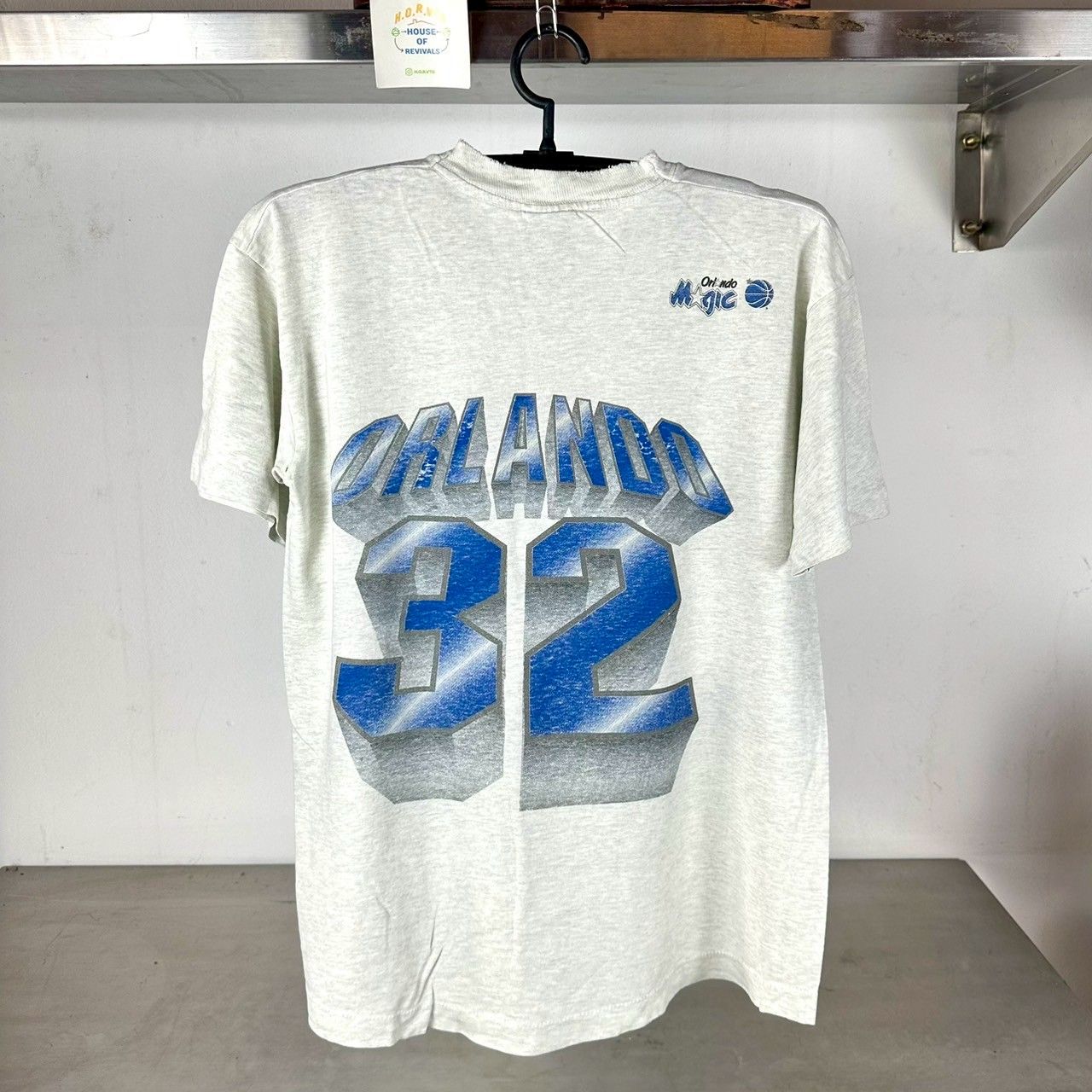 ​Vintage 90s Orlando Magic #32 Shaquille O&#39;Neal NBA Medium single stitch T-shirt