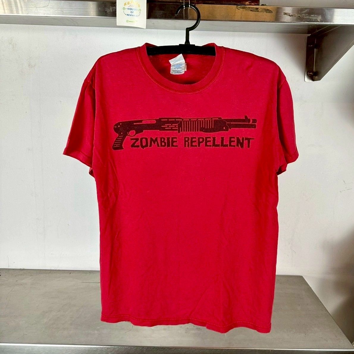 ​Vintage 2006 Resident Evil Zombie Repellent Movie Promo T-shirt