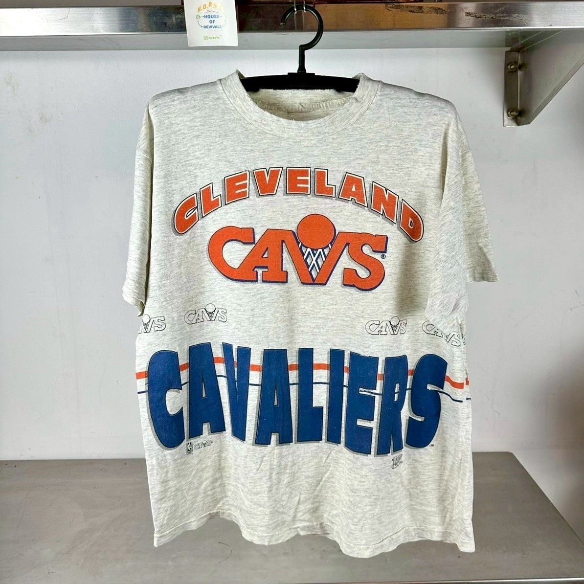 Vintage 90s Cleveland Cavaliers Basketball NBA XL single stitch T-shirt