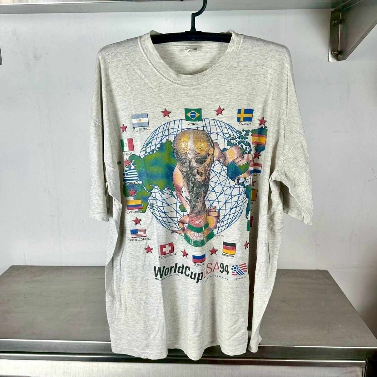 Vintage 1994 USA Soccer World Cup Graphic Bulletin Athletic XL Single stitch T-shirt
