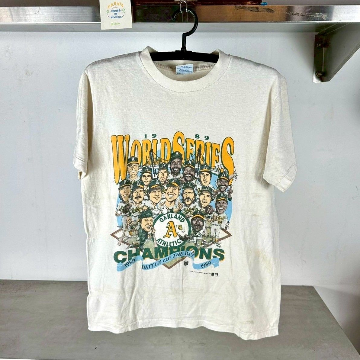 ​Vintage 1989 Oakland Athletics World Series Champions MLB Caricature Large single stitch T-shirt