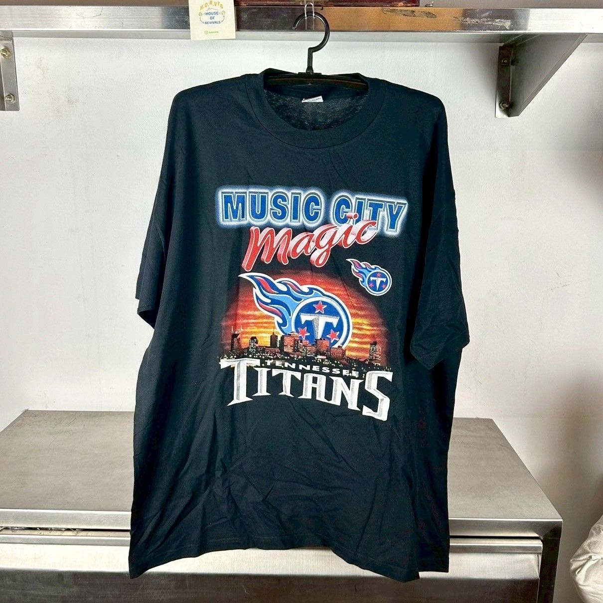 Vintage 90s Tennessee Titans Music City Magic NFL T-shirt
