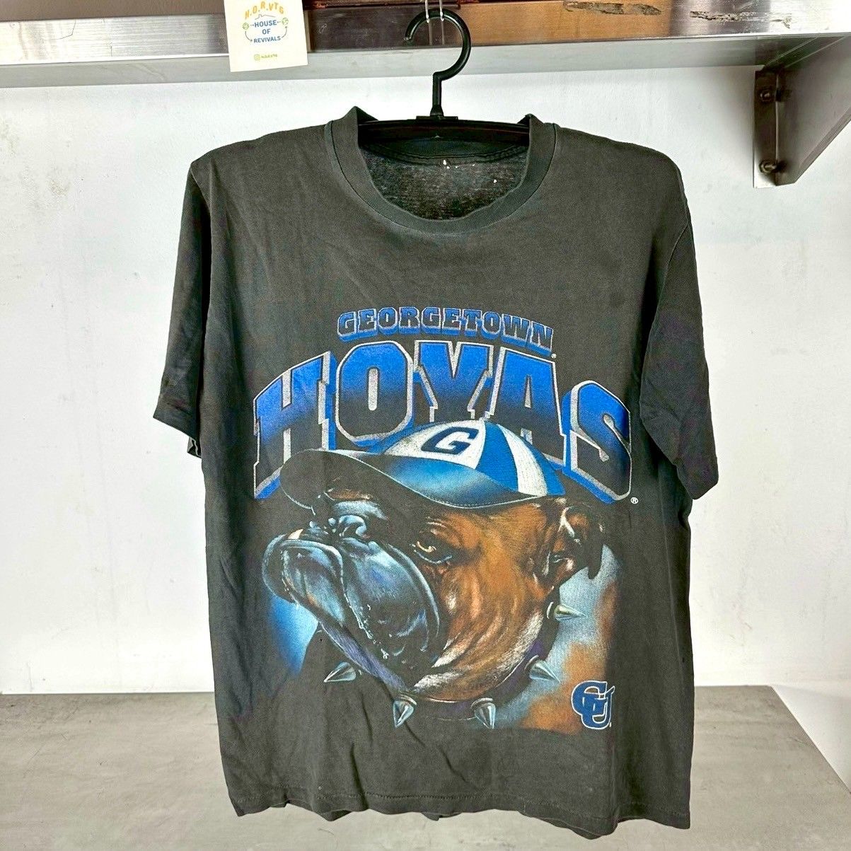 Vintage 90s Georgetown Hoyas Mascot Big Face NCAA Medium single stitch T-shirt