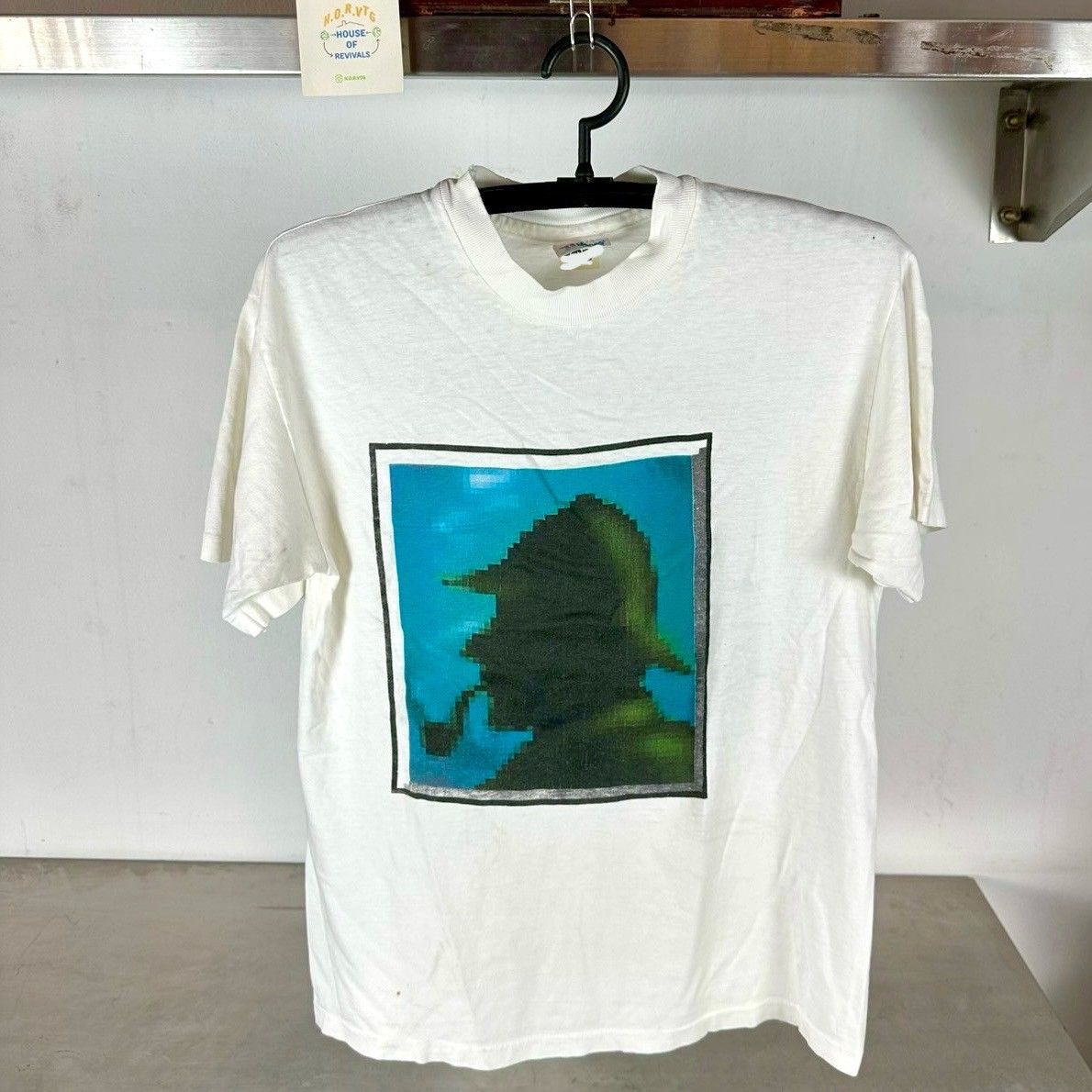 ​Vintage 90s Pixel Computer Artwork Double Sided Medium T-Shirt