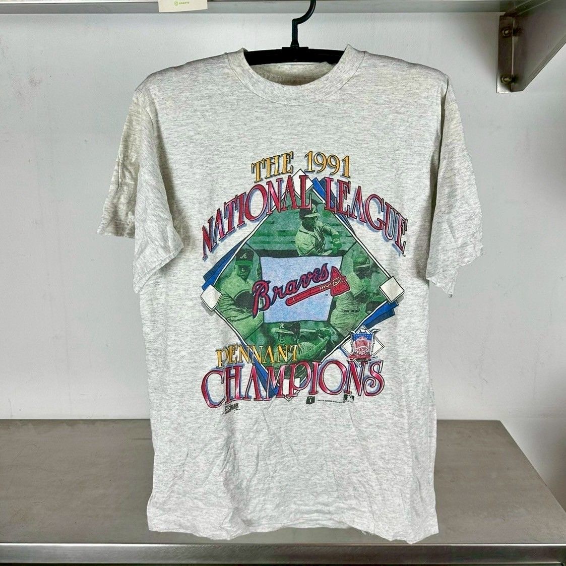 ​Vintage 1991 Atlanta Braves Pennant Champions MLB Large T-Shirt