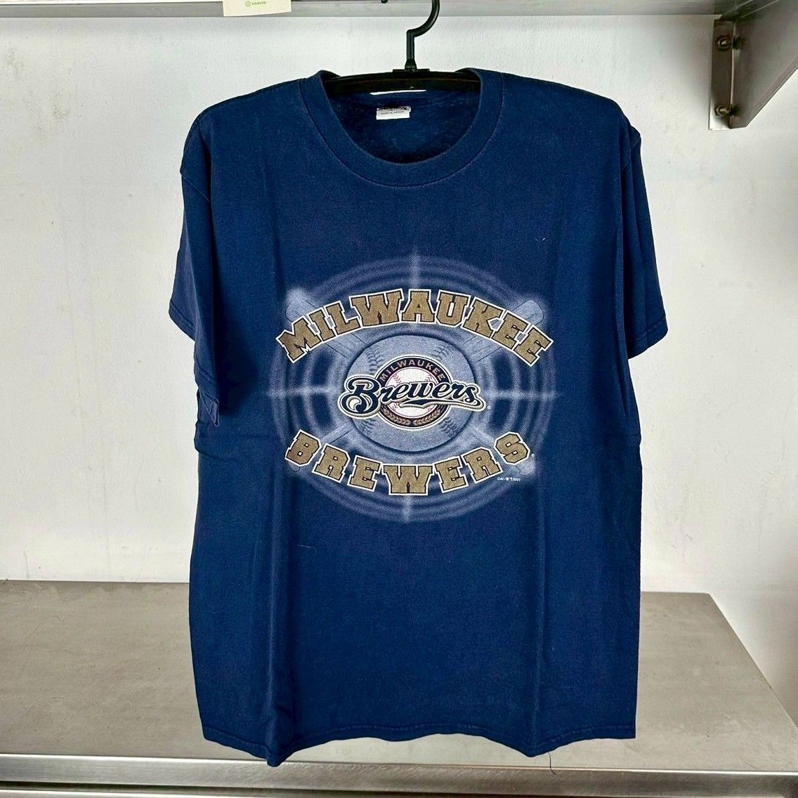 ​Vintage 2001 Milwaukee Brewers Baseball MLB Large T-Shirt