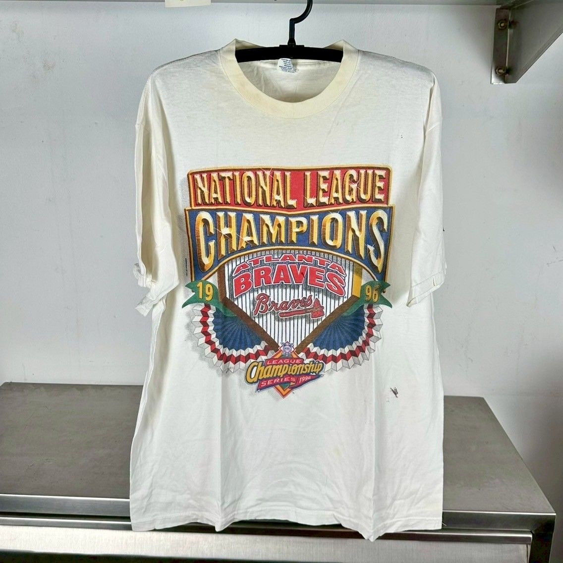 ​Vintage 1996 Atlanta Braves League Champions MLB Starter T-Shirt