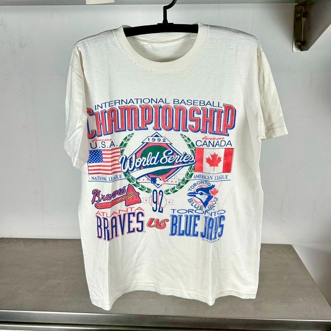 ​Vintage 1992 MLB World Series Atlanta Braves VS Toronto Blue Jays T-shirt
